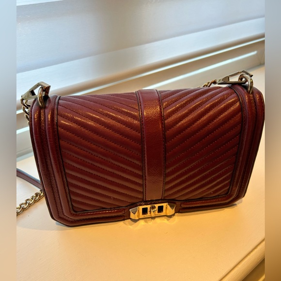 Wine/burgundy leather shoulder/crossbody bag. - Picture 1 of 7